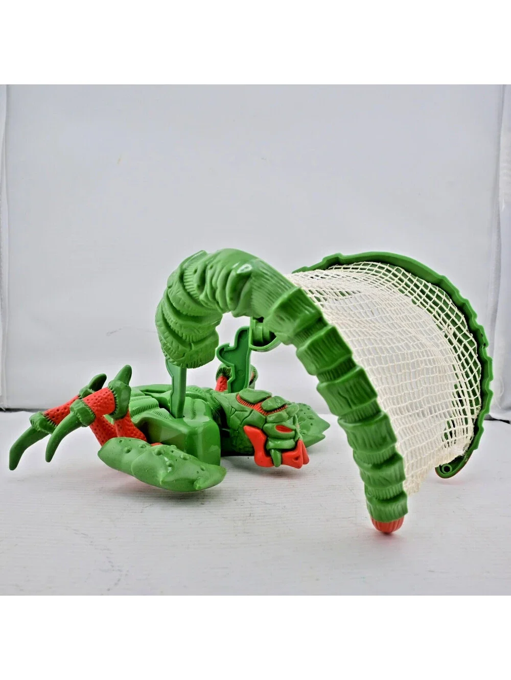 Spider-Man Web Trap Sinister Scorpion's Stinger Trap Action Figure Toy Biz 1997
